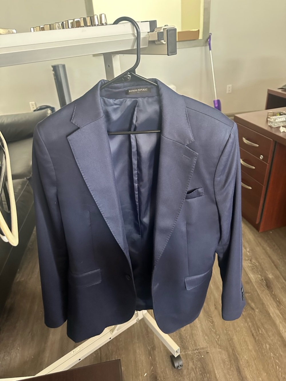 Banana Republic Men's Navy Blazer with Notch Lapel